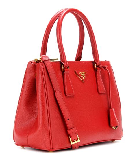 prada saffiano nero red|saffiano leather Prada bag.